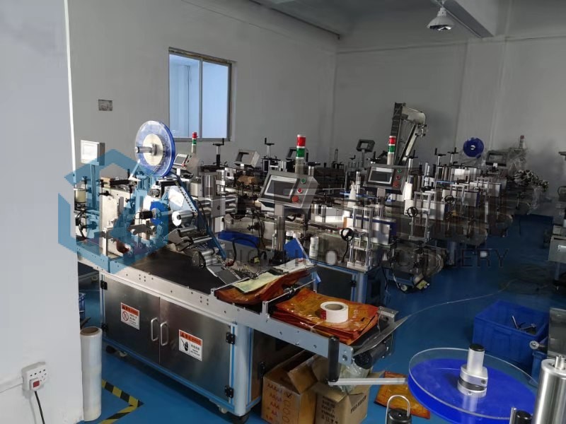 平面貼標(biāo)機(jī)增質(zhì)保量，減緩企業(yè)工作壓力